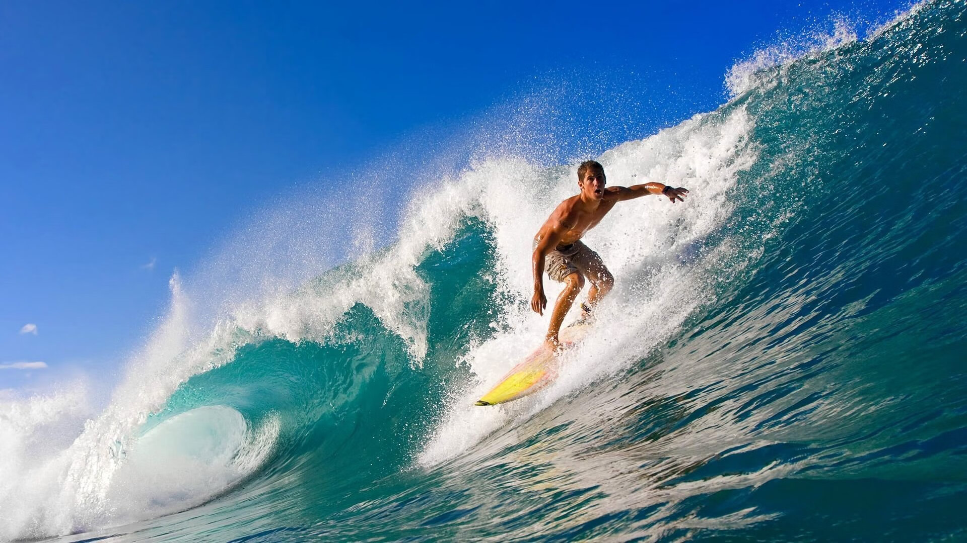 中国蝶泳新星闪耀世锦赛，破亚洲纪录摘金创历史